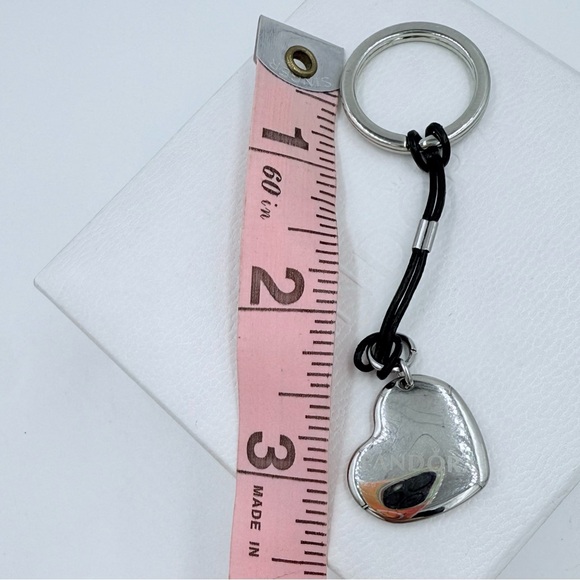 Pandora Keychain - Picture 3 of 3